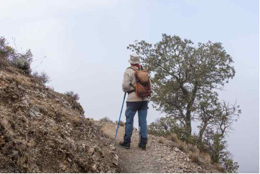 What To Wear Hiking In Humid Weather